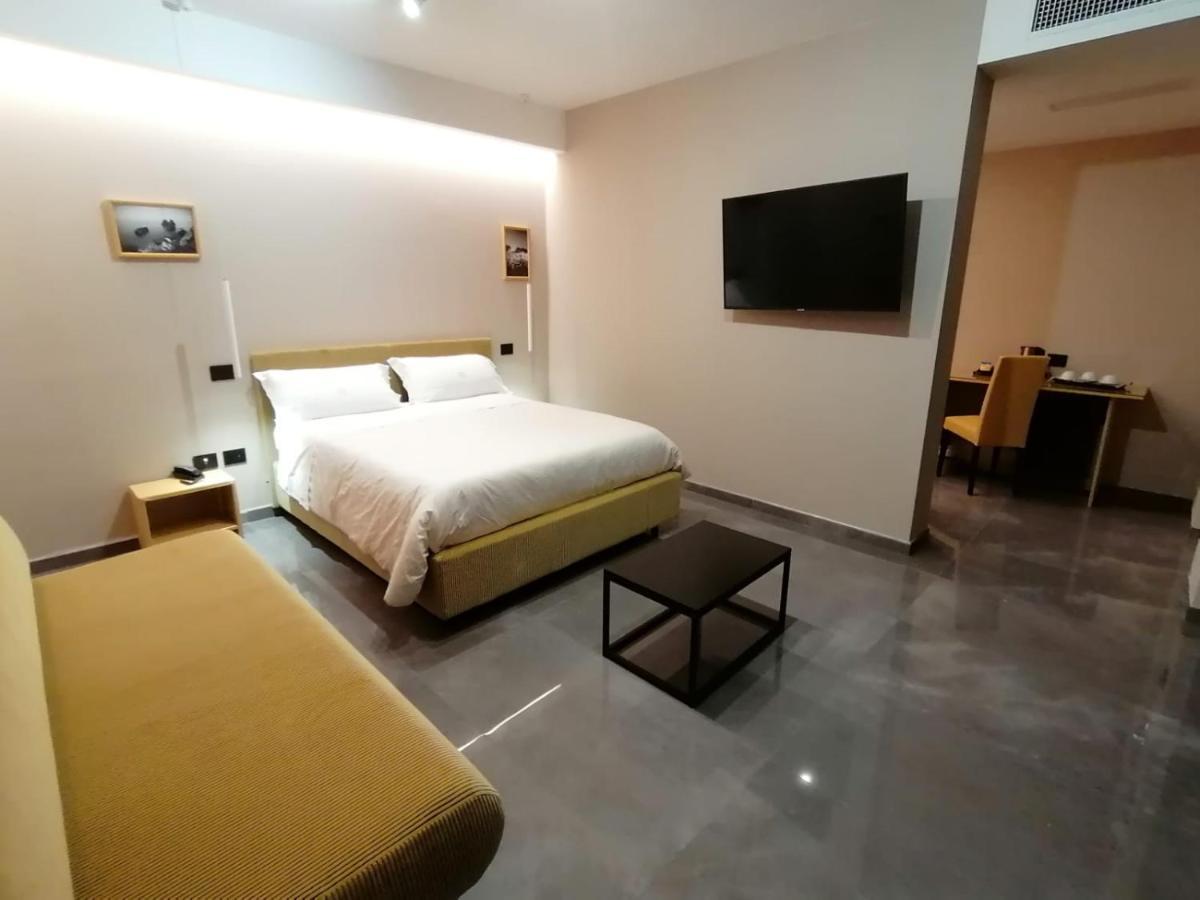Hotel Xbusiness Нола Экстерьер фото